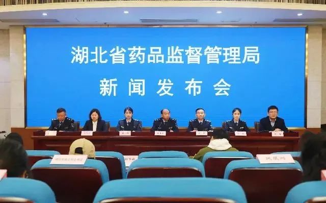 美妆圈一周热点:希思黎推出全新独立支线品牌Neuraé;巨子生物推出全新品牌珀希妍;丝芙兰宣布退出韩国市场... | 美妆风向标