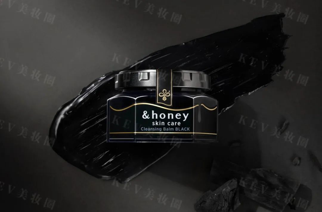 美妆圈一周新品(下):梦妆补骨脂酚毛孔控油紧肤霜;摇滚动物园377盈亮美白精华乳;娇韵诗凝时洁面... | 新品速递