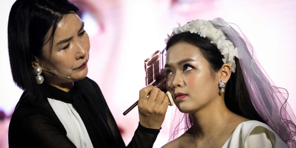 掘金东盟美业市场 Cosmoprof CBE 2025曼谷开幕