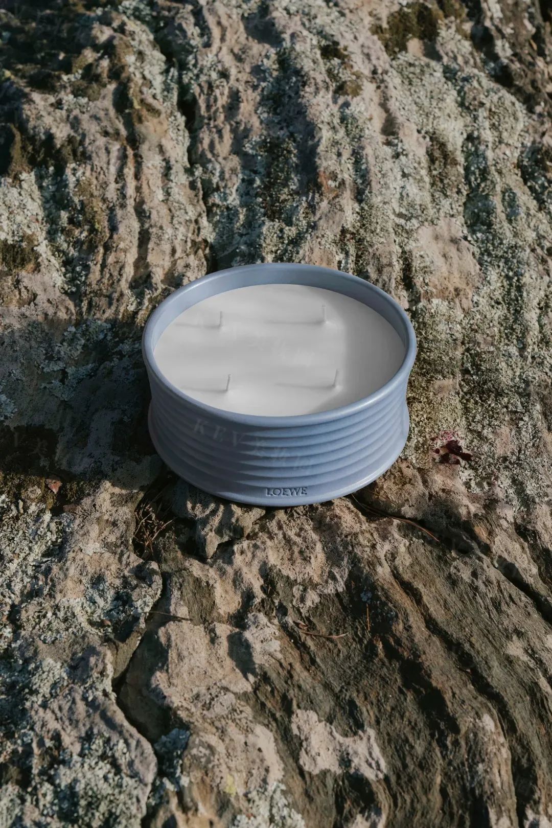 美妆圈一周新品:HBN发光精华;雅诗兰黛DW持妆遮瑕;三式臻禅龙井ZEN TEA系列;白惜速醒鼻吸口喷... | 新品速递