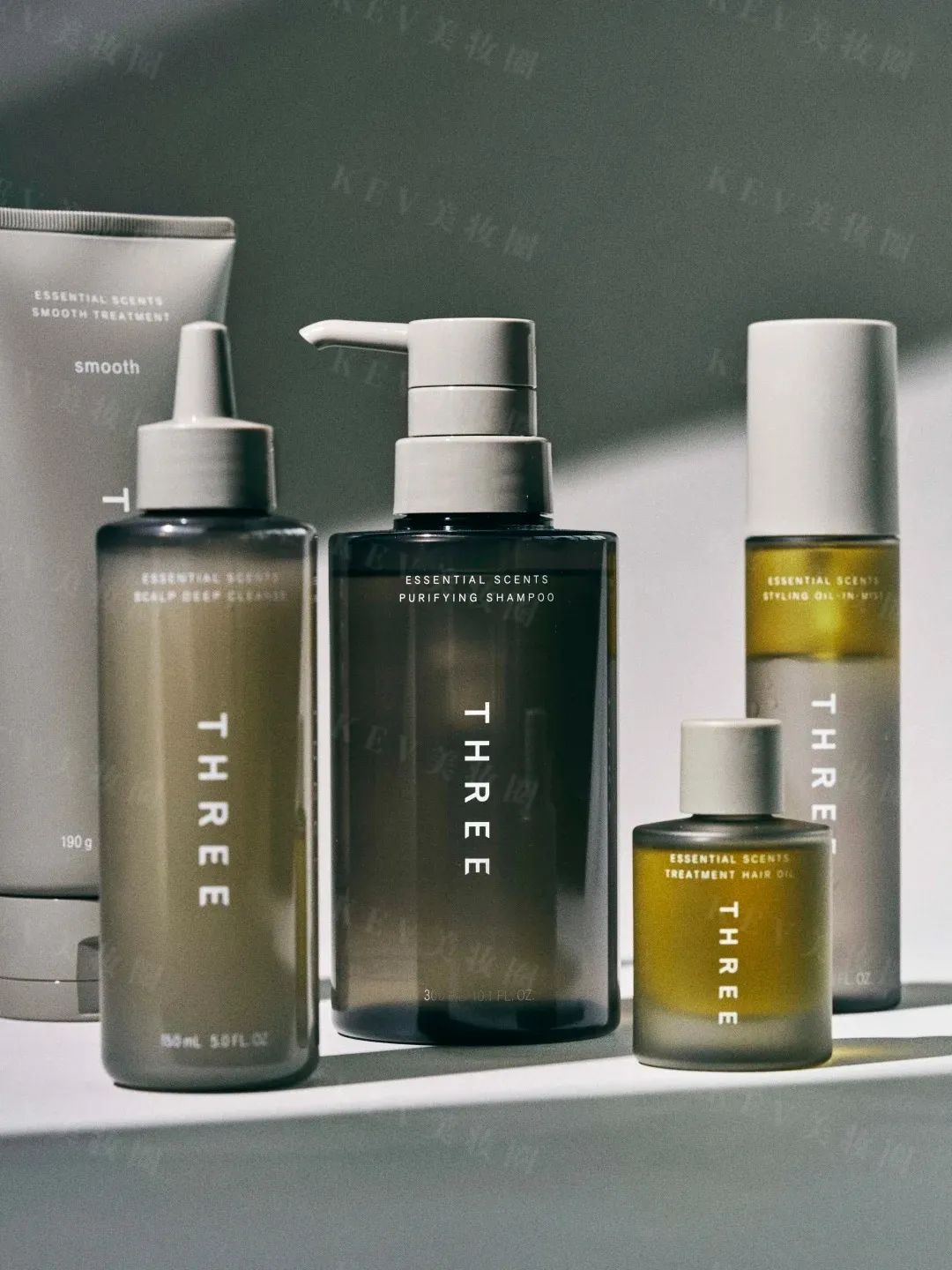 1、PRAMY 1.jpg 美妆圈一周新品(下):卡姿兰黑磁粉底液;橘朵第三代「精华肽」唇粉霜;dasique美人鱼系列... | 新品速递